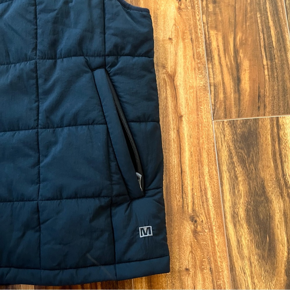 Quilted Merrell Vest - Picture 2 of 7
